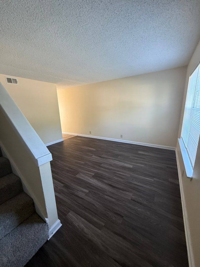 Townhouse for rent at 615 Castlegate Dr, Nashville, TN 37217