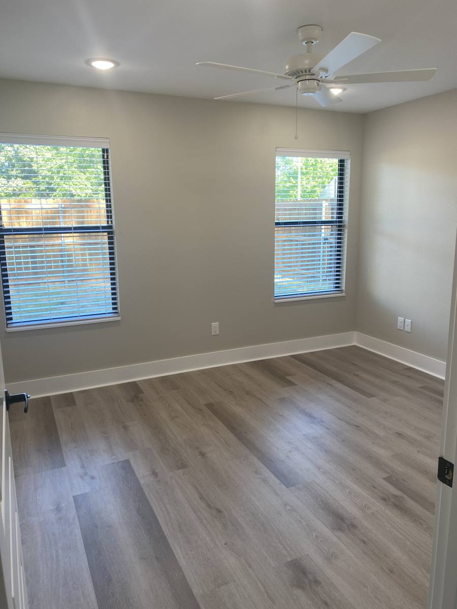 Townhouse for rent at 1327 Bunny Rabbit Rd, Athens, TX 75751