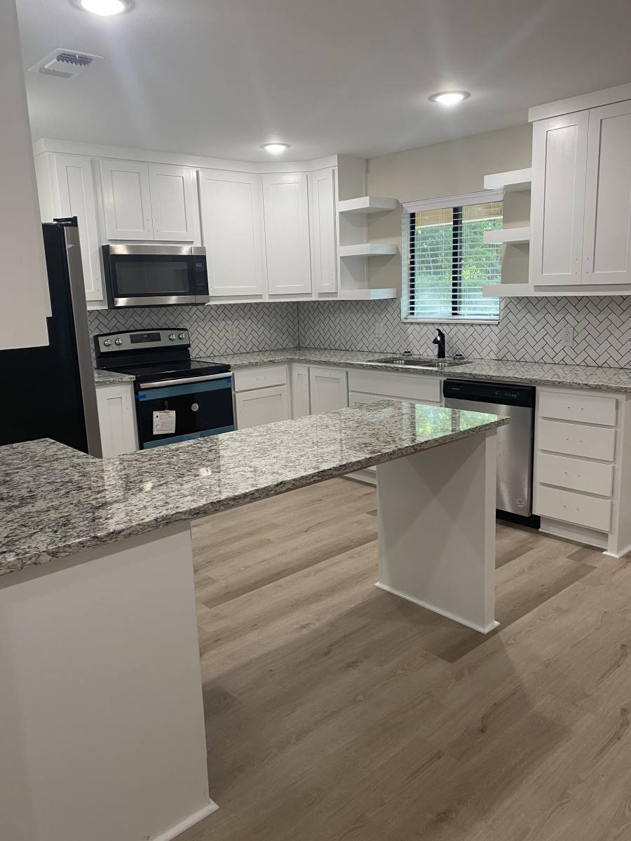 Townhouse for rent at 1327 Bunny Rabbit Rd, Athens, TX 75751