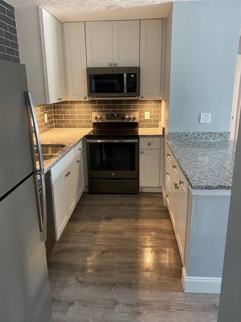 Apartment for rent at 3823-3853 Copperfield, Grove City, OH 43123