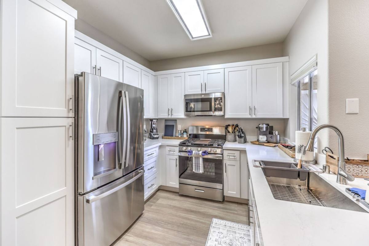 Apartment for rent at 855 N Stephanie St, Henderson, NV 89014