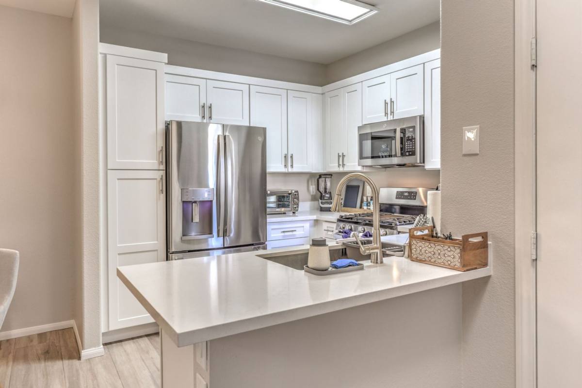 Apartment for rent at 855 N Stephanie St, Henderson, NV 89014