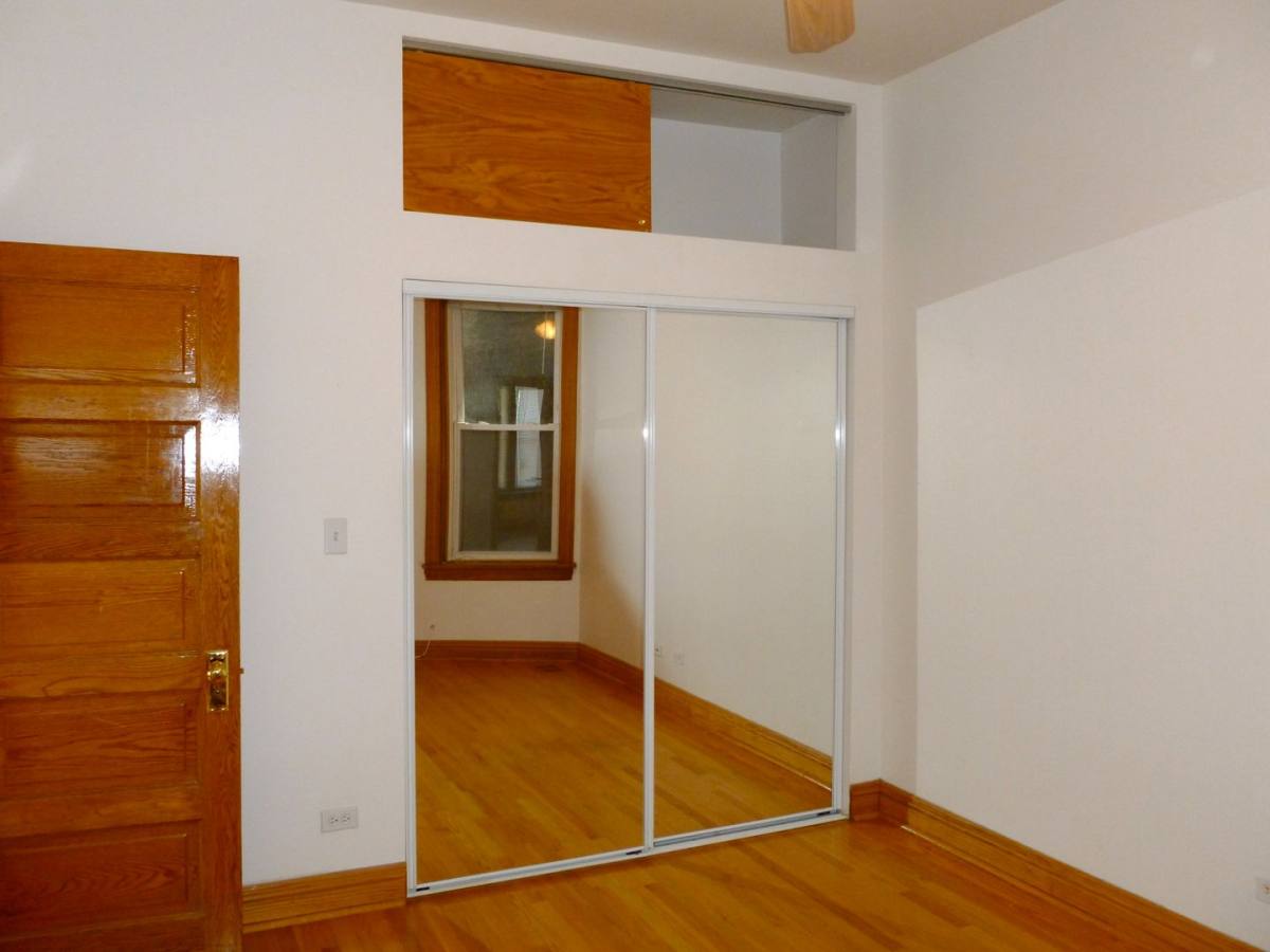 Apartment for rent at 1500 W Polk, Chicago, IL 60607