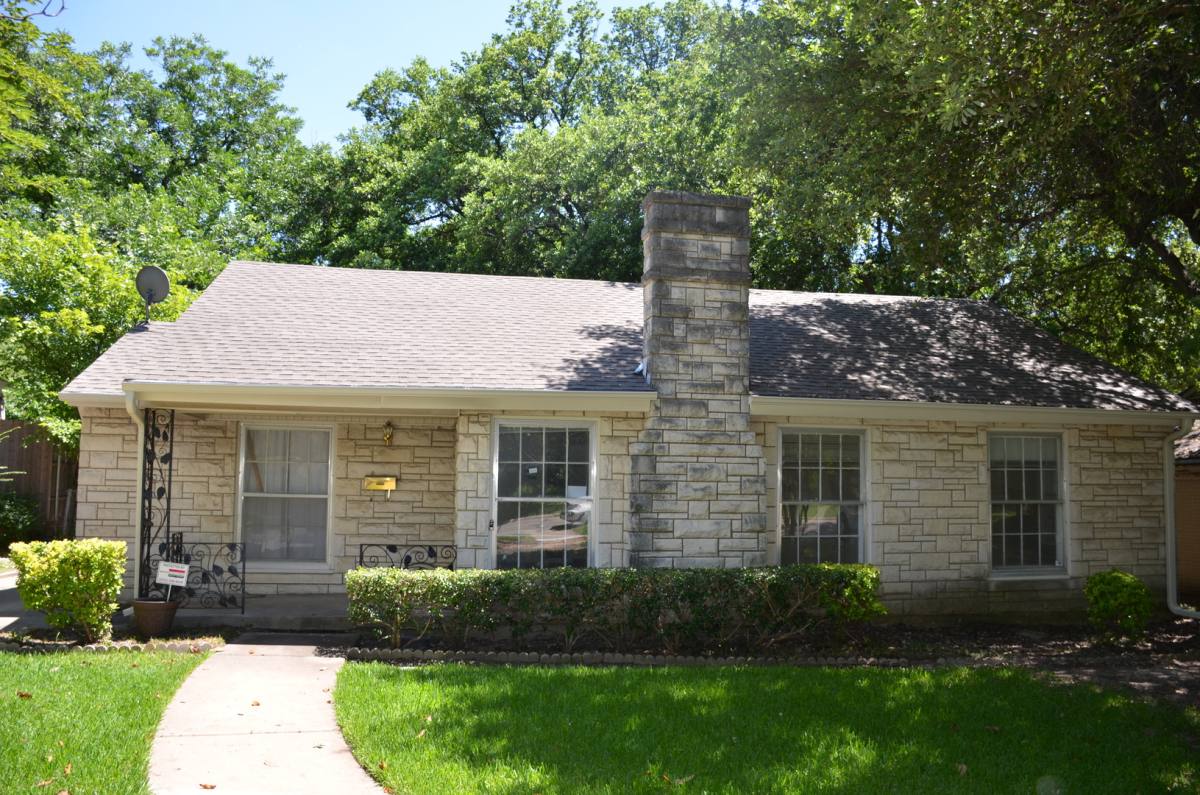 House for rent at 3425 Westcliff Rd S, Fort Worth, TX 76109