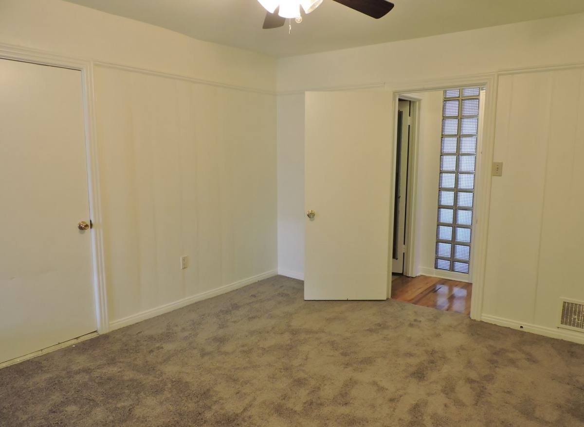 House for rent at 3425 Westcliff Rd S, Fort Worth, TX 76109