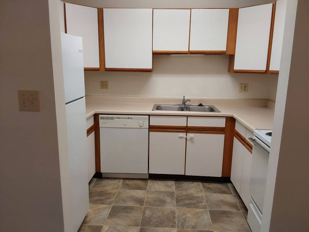 Apartment for rent at 503 Stacey Dr, Wheeling, WV 26003