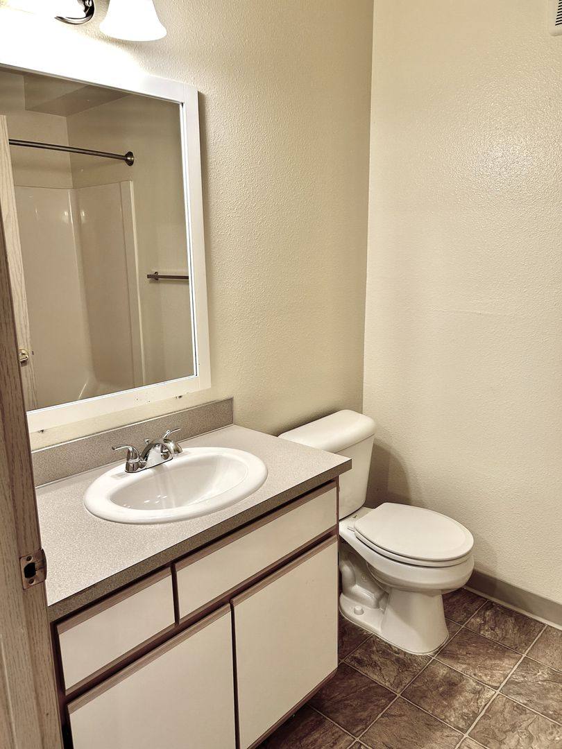 Apartment for rent at 1802 N Pine St, Canby, OR 97013