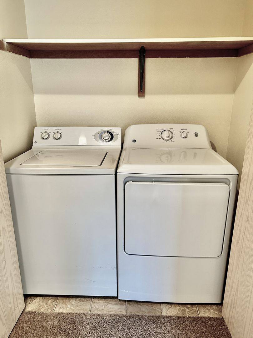 Apartment for rent at 1802 N Pine St, Canby, OR 97013