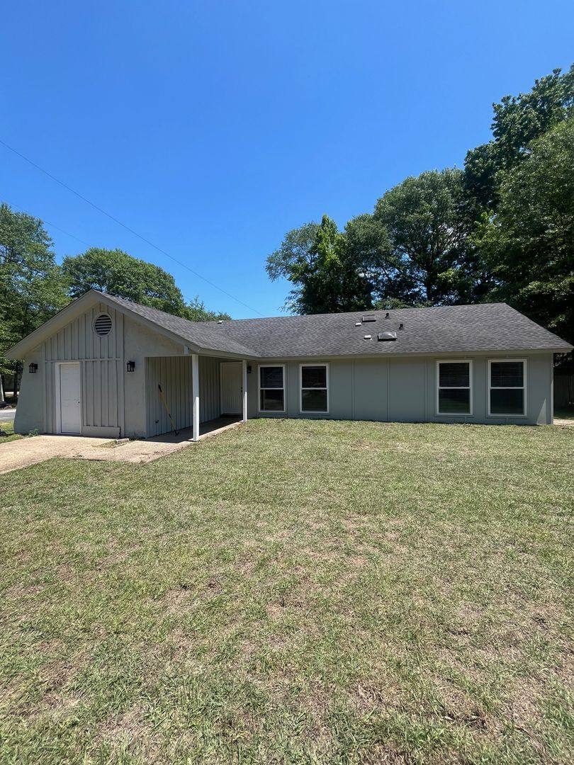 Apartment for rent at 198 Wendwood Dr, Statesboro, GA 30458