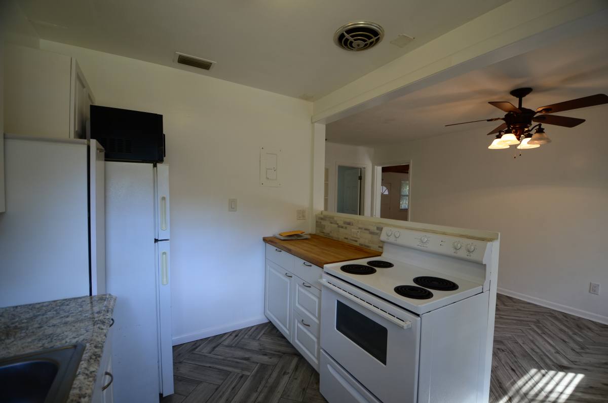House for rent at 28 NW 36th Terrace, Gainesville, FL 32607