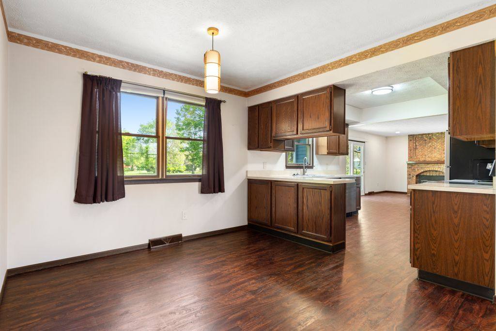 House for rent at 270 W Orange Rd, Delaware, OH 43015