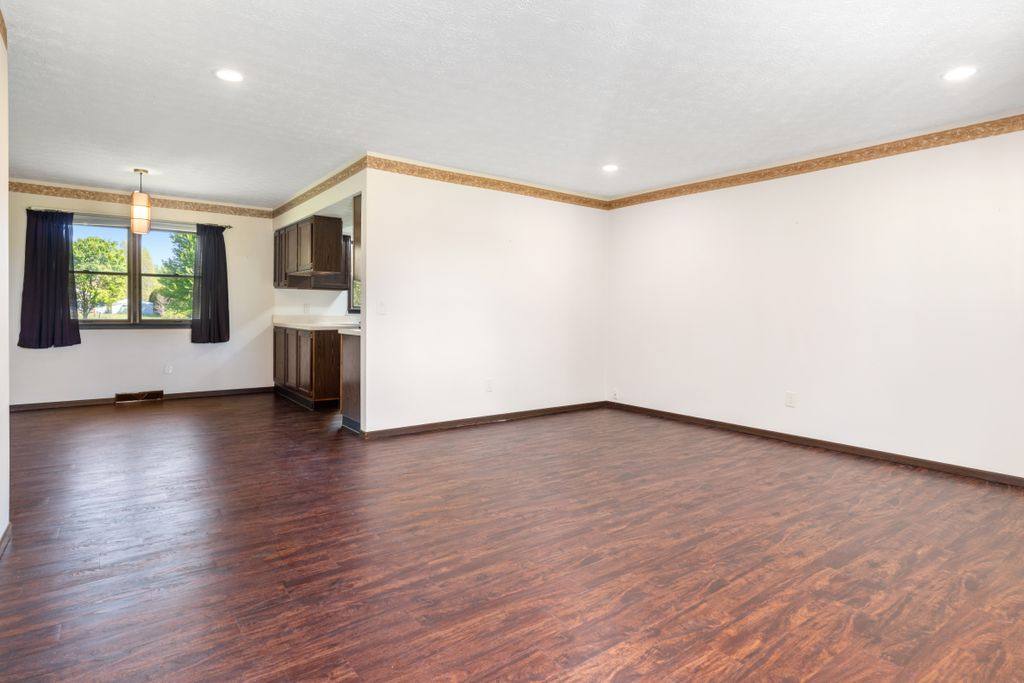 House for rent at 270 W Orange Rd, Delaware, OH 43015