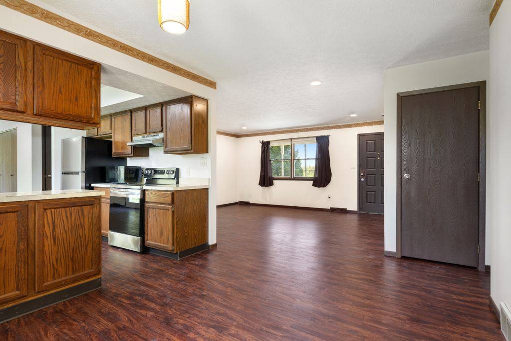 House for rent at 270 W Orange Rd, Delaware, OH 43015