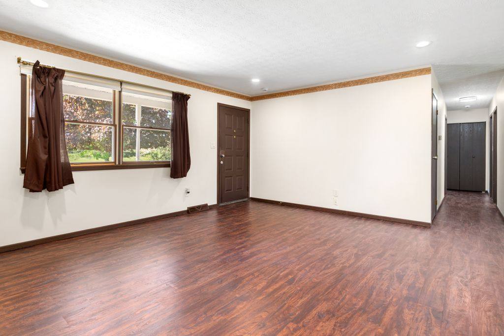 House for rent at 270 W Orange Rd, Delaware, OH 43015