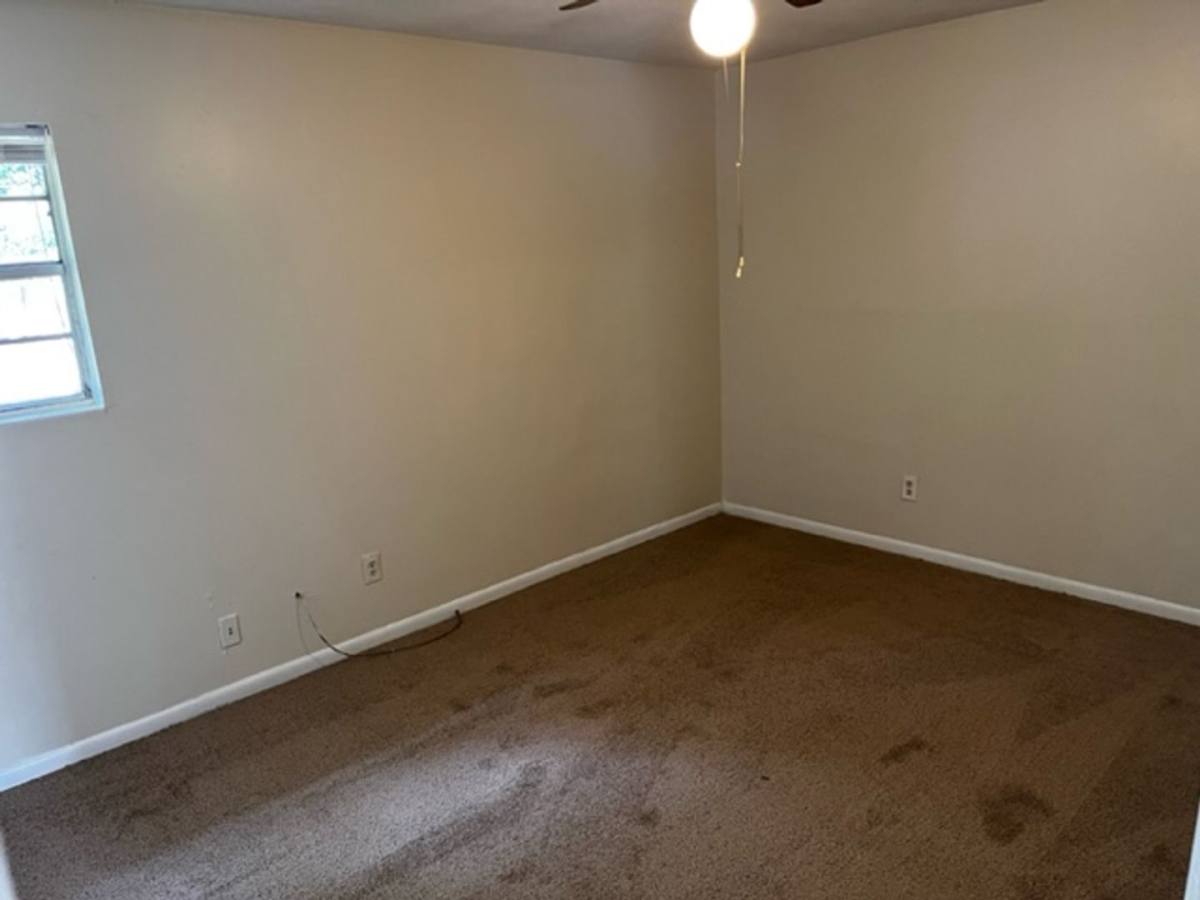 Apartment for rent at 104 Lankford Circle #C, Valdosta, GA 31601