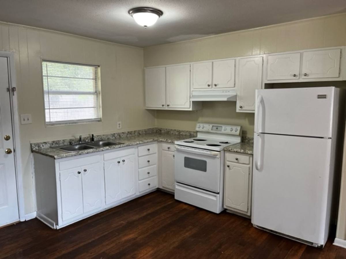 Apartment for rent at 104 Lankford Circle #C, Valdosta, GA 31601
