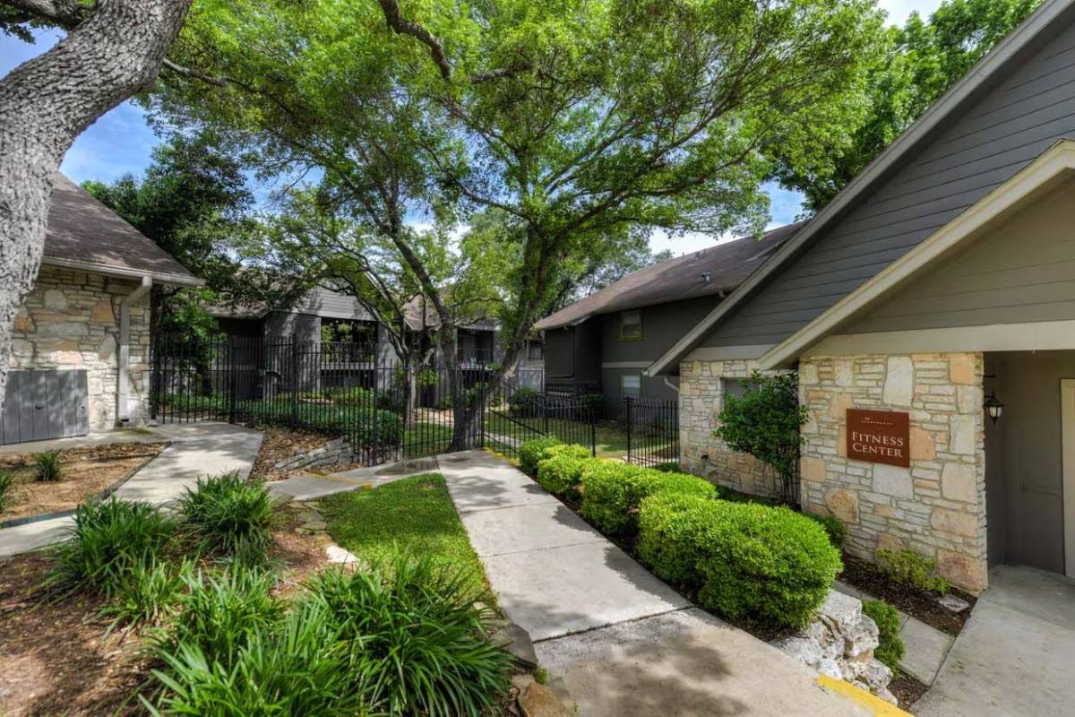Apartment for rent at Distinction Apartment Homes, 11721 Parliament St, San Antonio, TX 78213