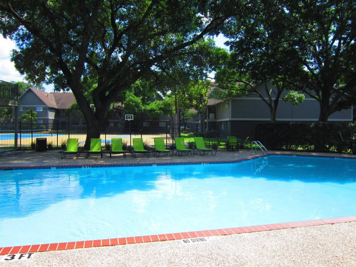 Apartment for rent at Distinction Apartment Homes, 11721 Parliament St, San Antonio, TX 78213