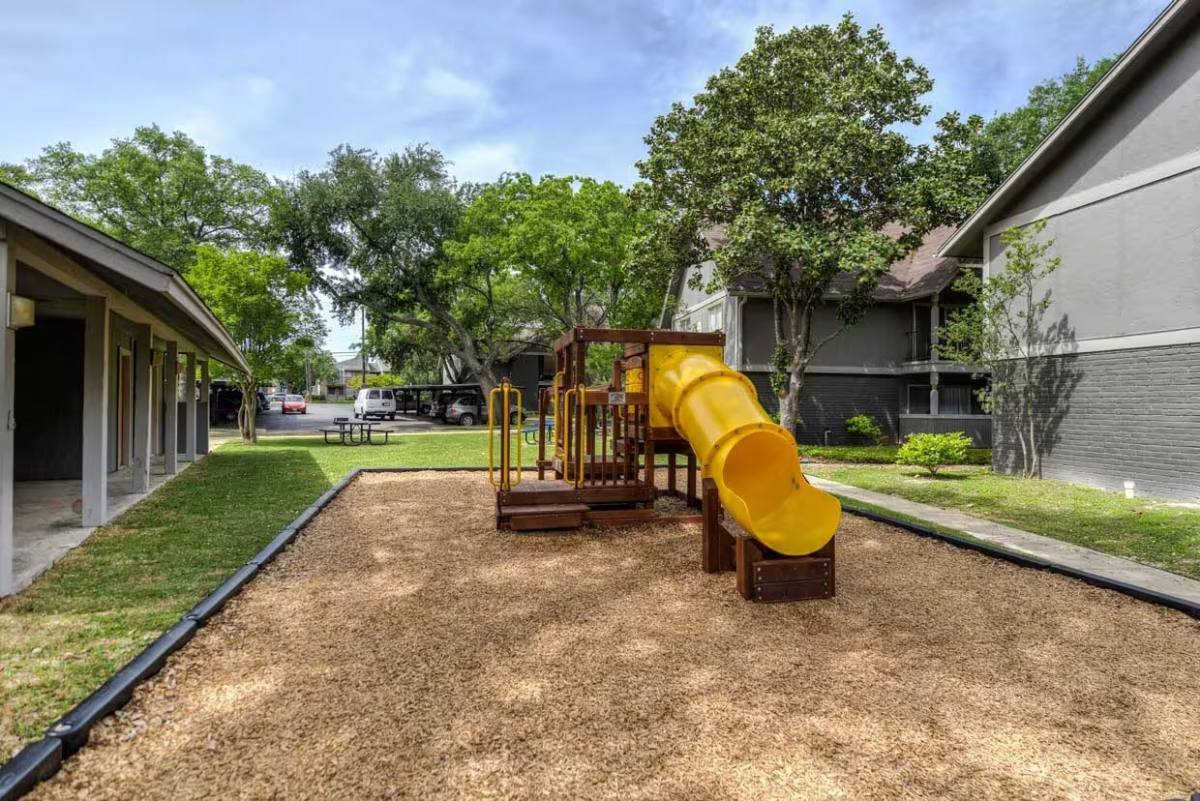 Apartment for rent at Distinction Apartment Homes, 11721 Parliament St, San Antonio, TX 78213