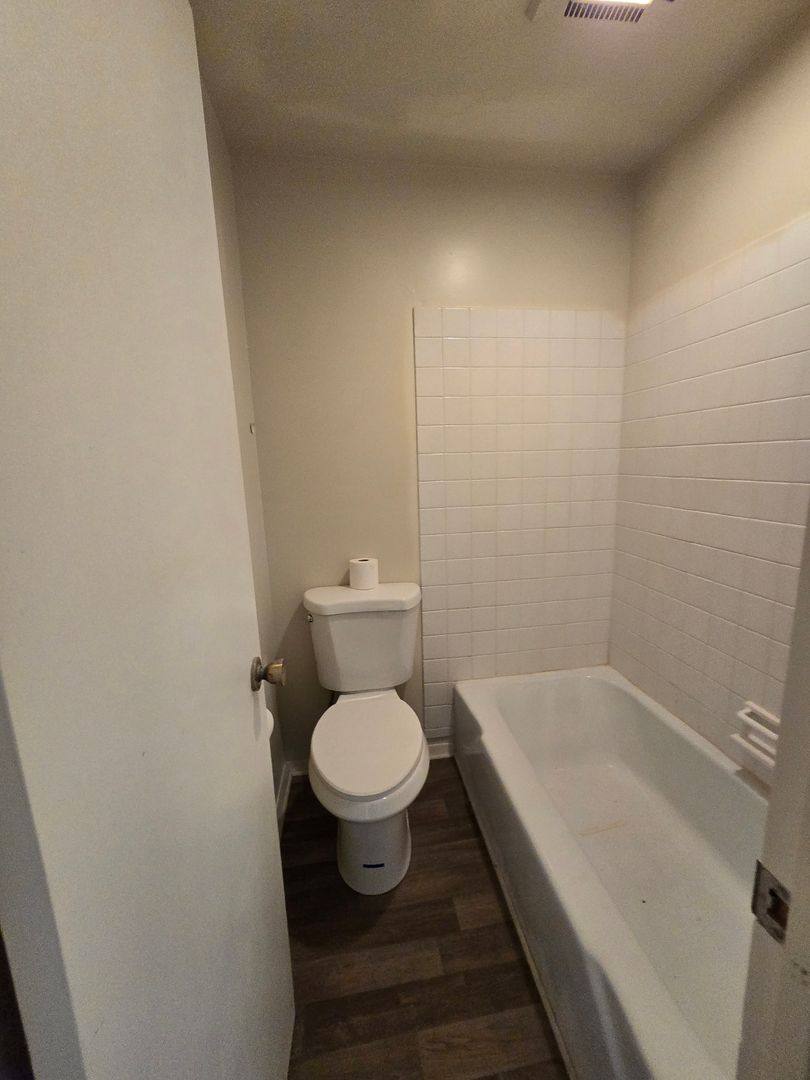 Apartment for rent at 15 N 5th, Miles City, MT 59301