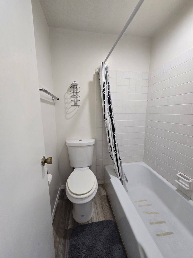 Apartment for rent at 15 N 5th, Miles City, MT 59301