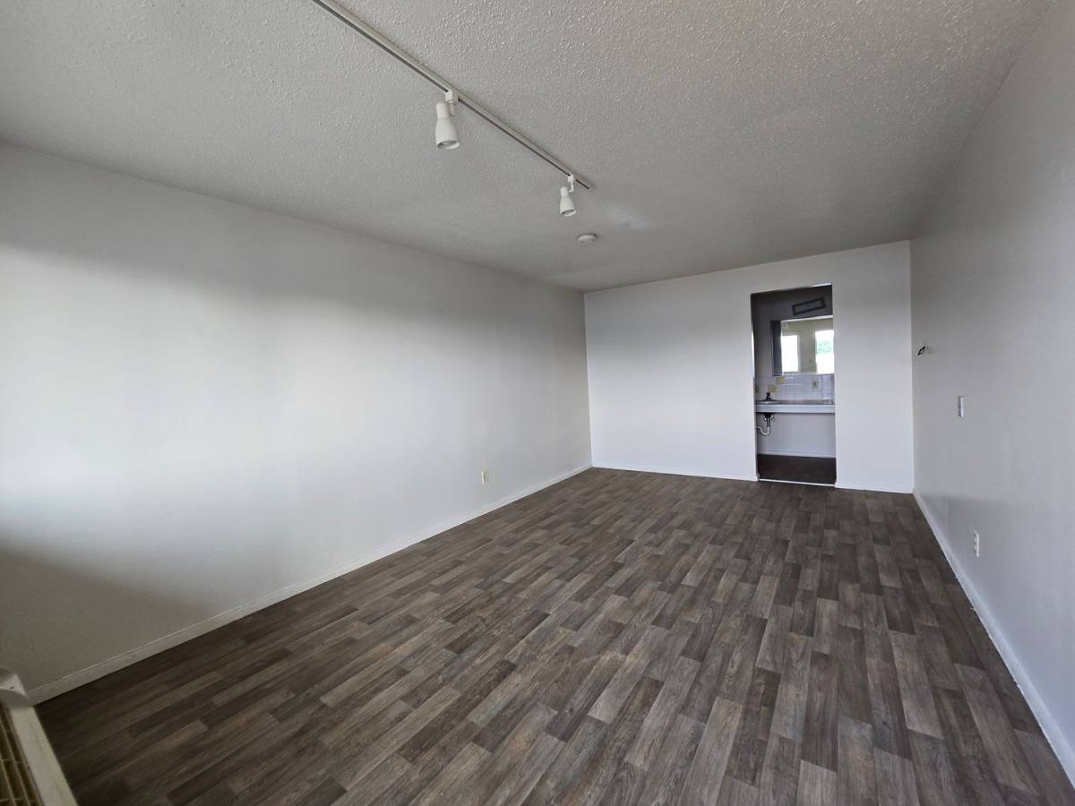 Apartment for rent at 15 N 5th, Miles City, MT 59301