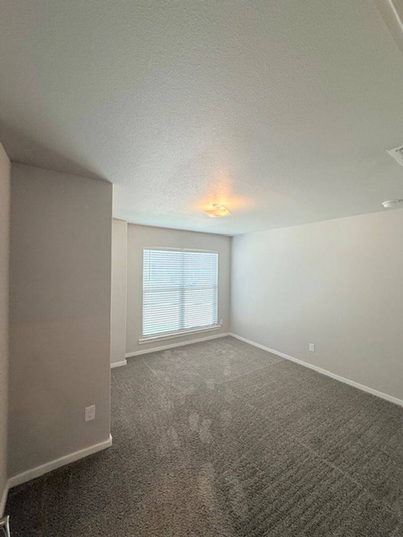 Apartment for rent at 7051 96th St, Lubbock, TX 79424