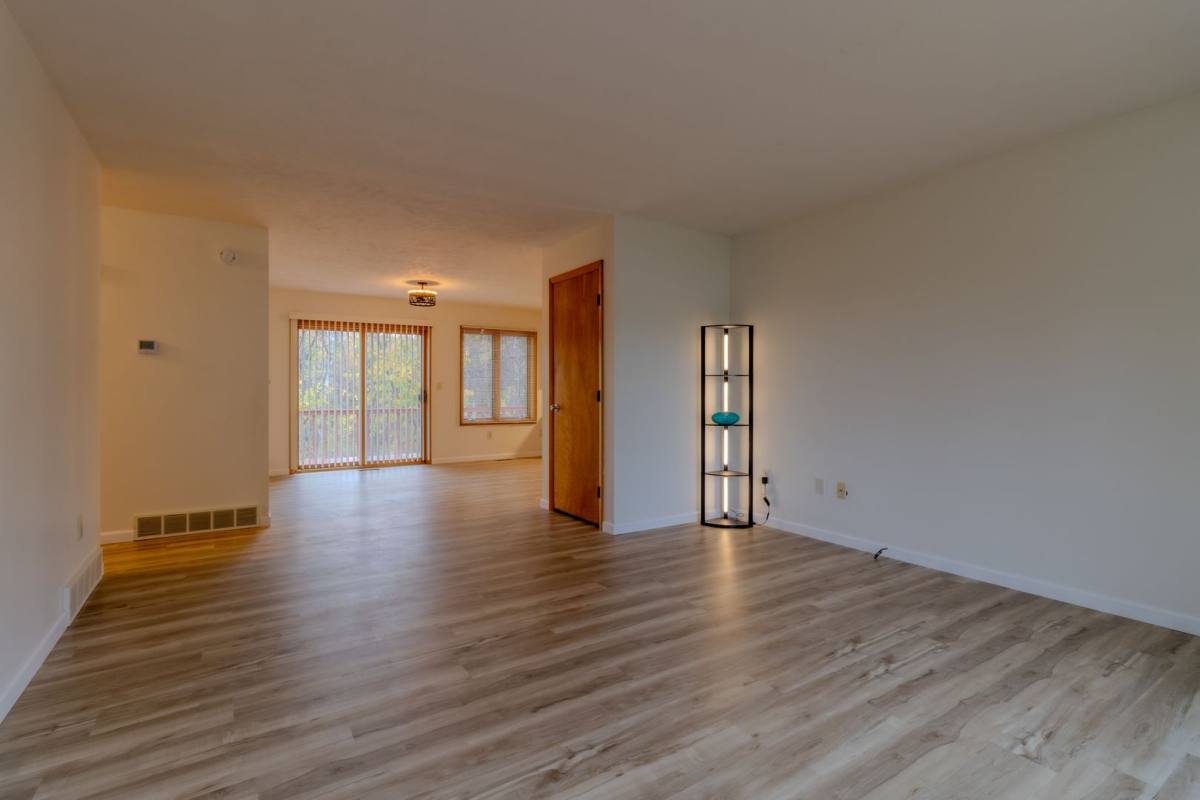 House for rent at 4227 Summerhill Rd, Traverse City, MI 49684