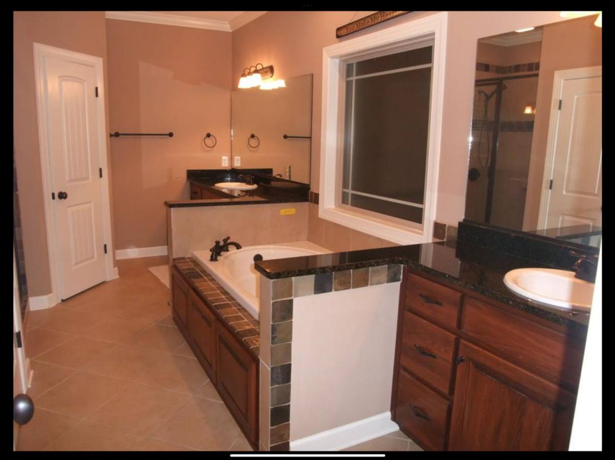 House for rent at 400 Valley Chase Dr, Enterprise, AL 36330