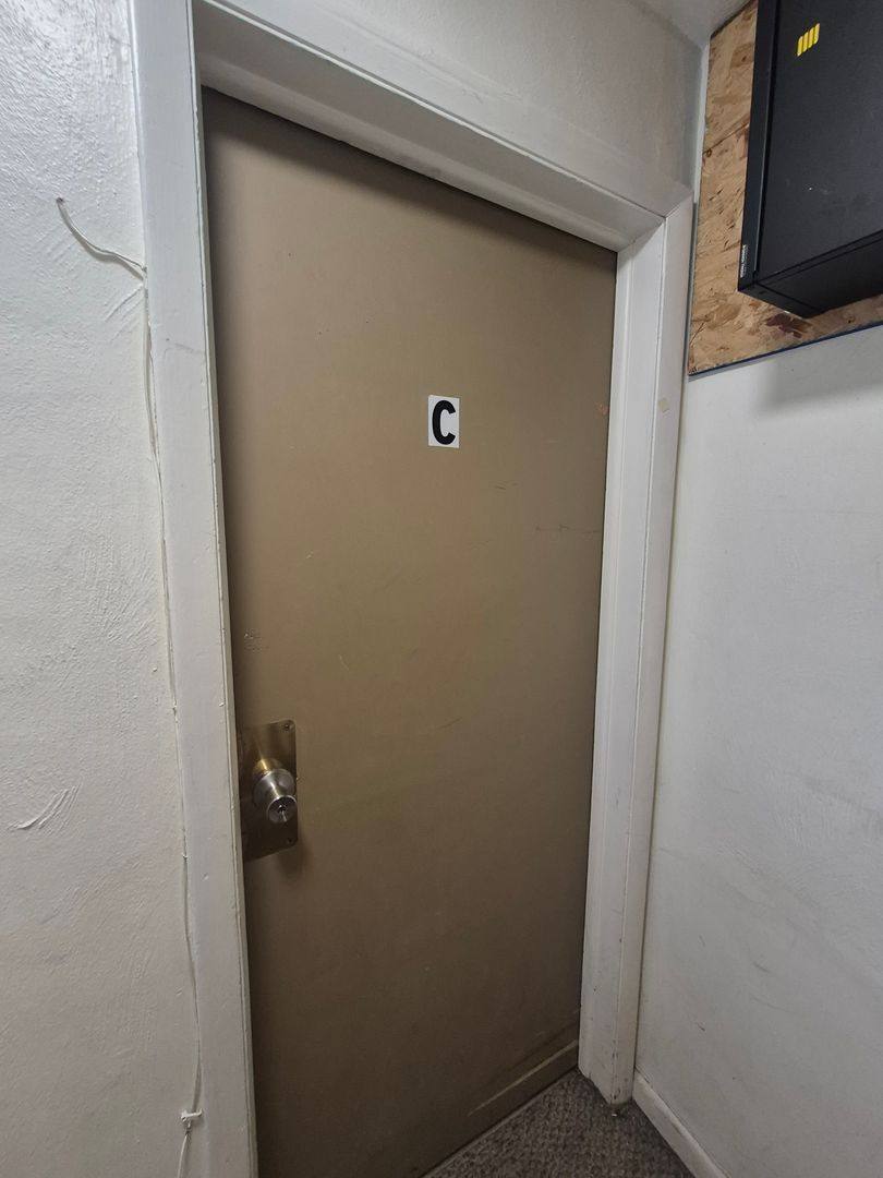 Apartment for rent at 1315 Wyoming St, Dayton, OH 45410