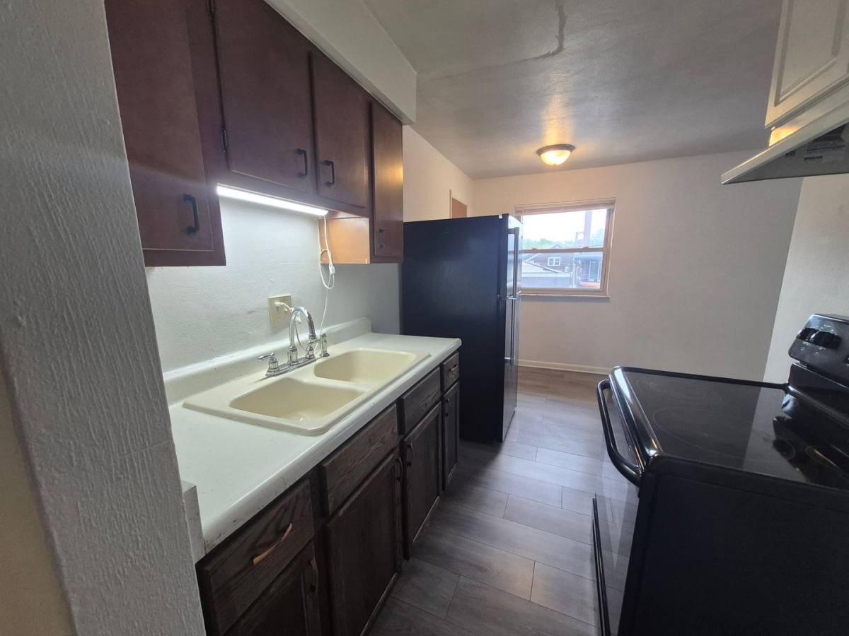 Apartment for rent at 1315 Wyoming St, Dayton, OH 45410