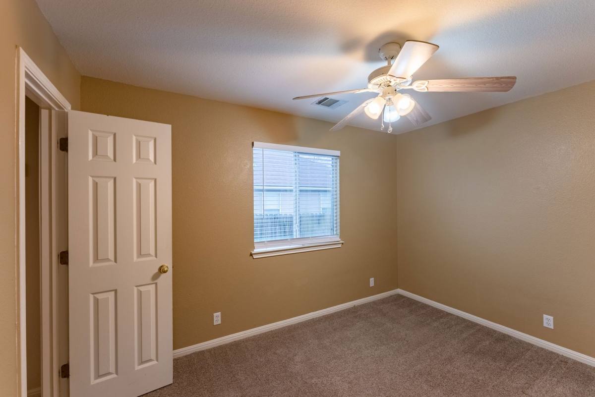 House for rent at 109 Granite Shoals Dr, Kyle, TX 78640