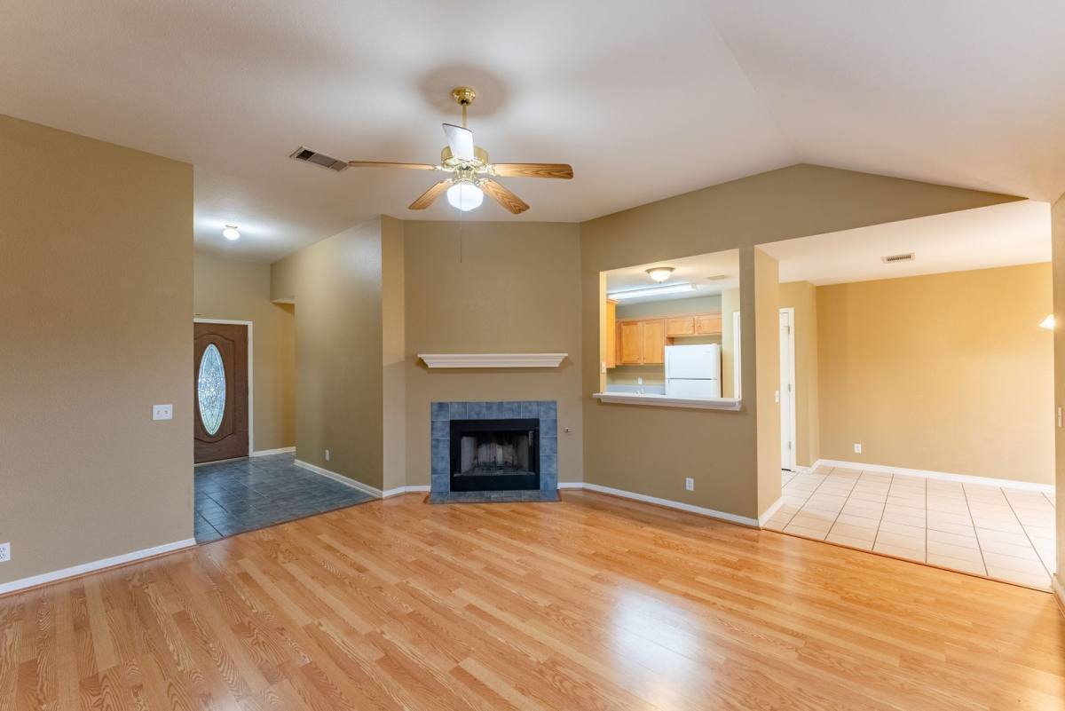House for rent at 109 Granite Shoals Dr, Kyle, TX 78640