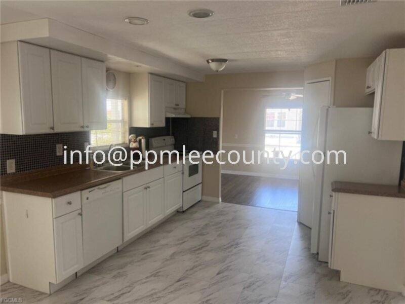House for rent at 947 Strongbox Dr, North Fort Myers, FL 33917