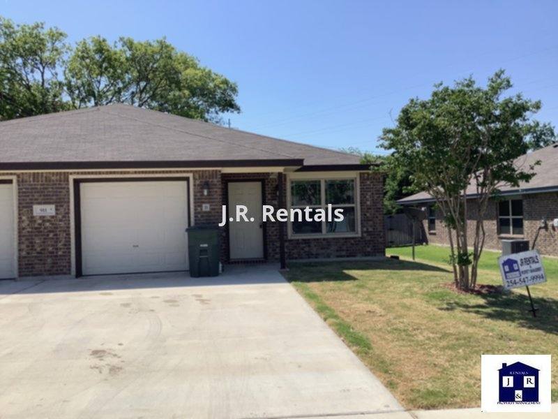 Townhouse for rent at 911 Brookview Dr #B, Copperas Cove, TX 76522