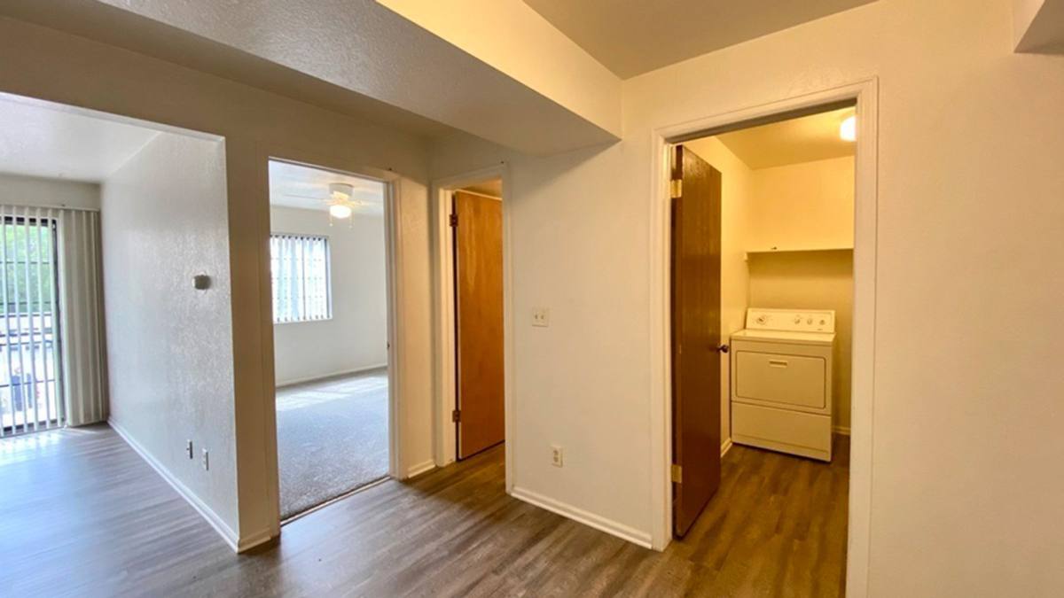 Apartment for rent at 551 W Prentice Ave, Littleton, CO 80120