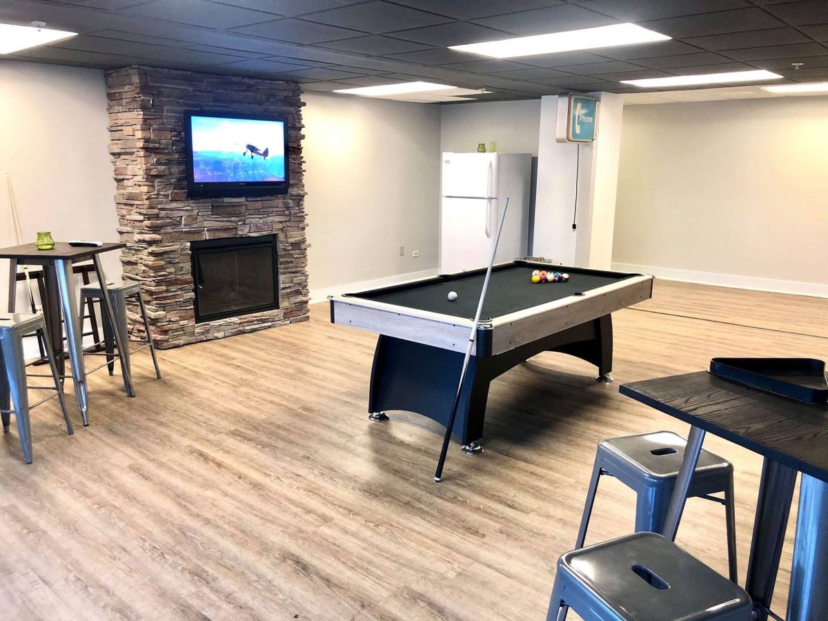 Apartment for rent at 2270 Bell Ave, Des Moines, IA 50321
