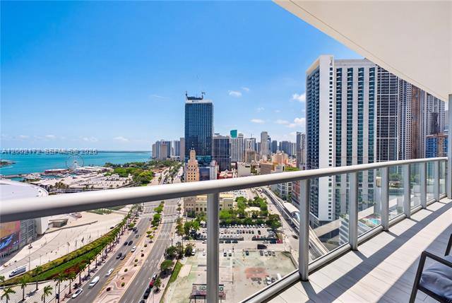 Apartment for rent at 888 Biscayne Blvd #2404, Miami, FL 33132