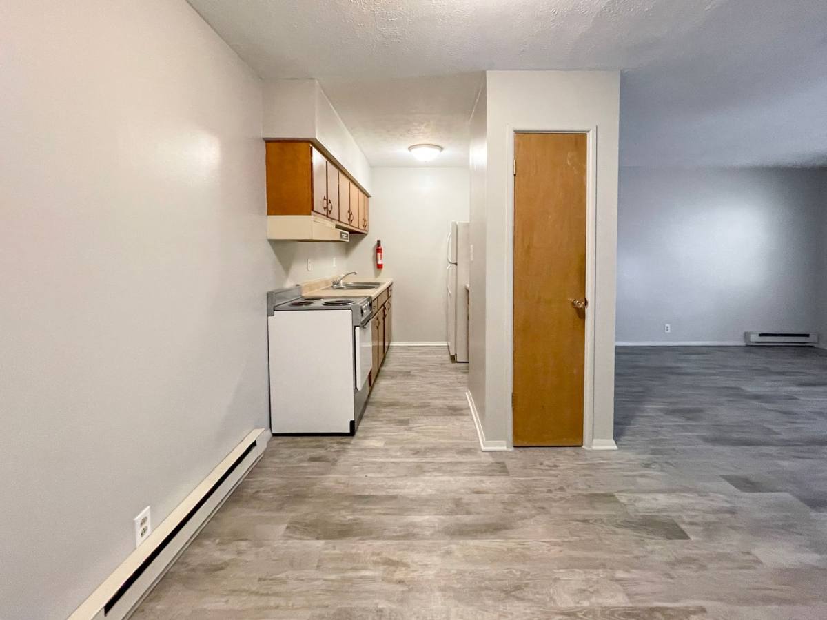 Apartment for rent at 2310 N Oakwood Ave, Muncie, IN 47304