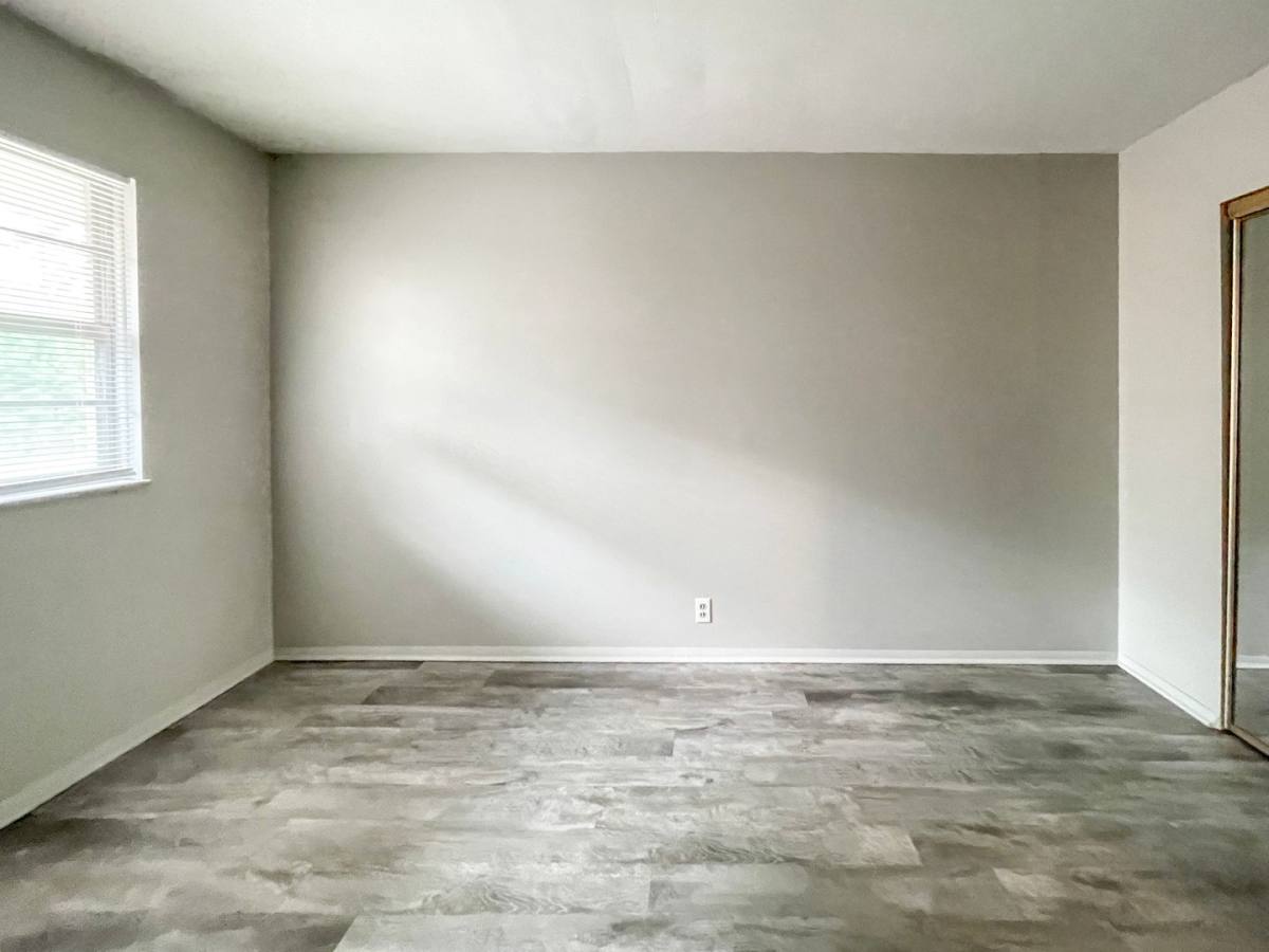 Apartment for rent at 2310 N Oakwood Ave, Muncie, IN 47304