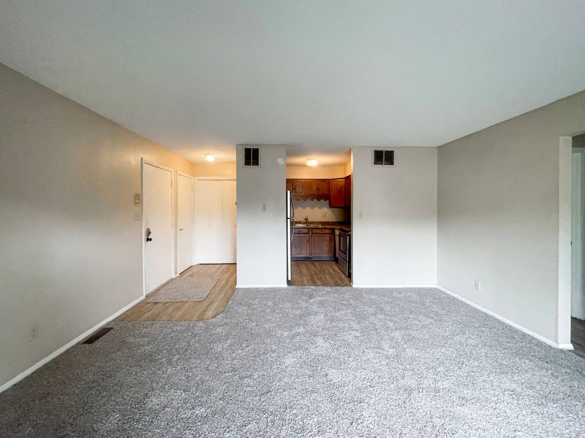 Apartment for rent at 920 N Linden St, Muncie, IN 47303