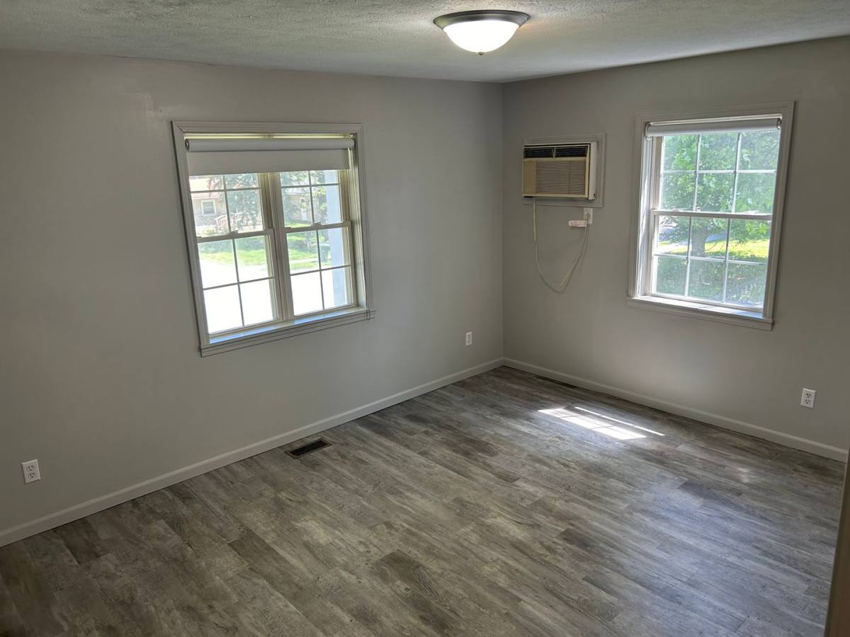 Apartment for rent at 1413 W University, Muncie, IN 47303