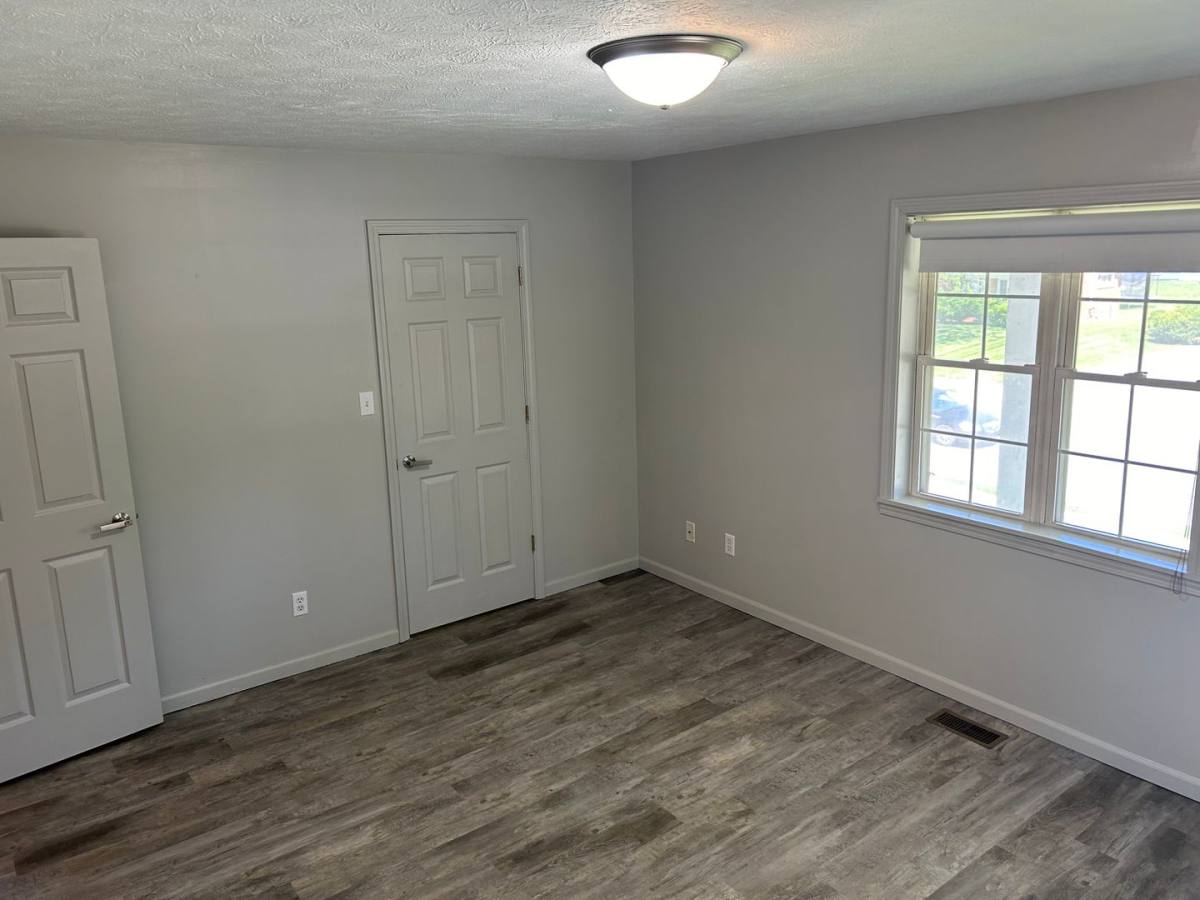 Apartment for rent at 1413 W University, Muncie, IN 47303