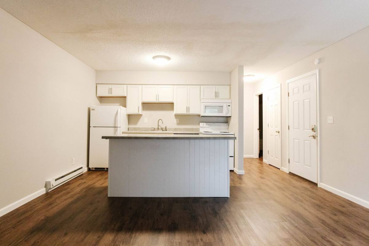 Apartment for rent at 1408 White River Blvd, Muncie, IN 47304