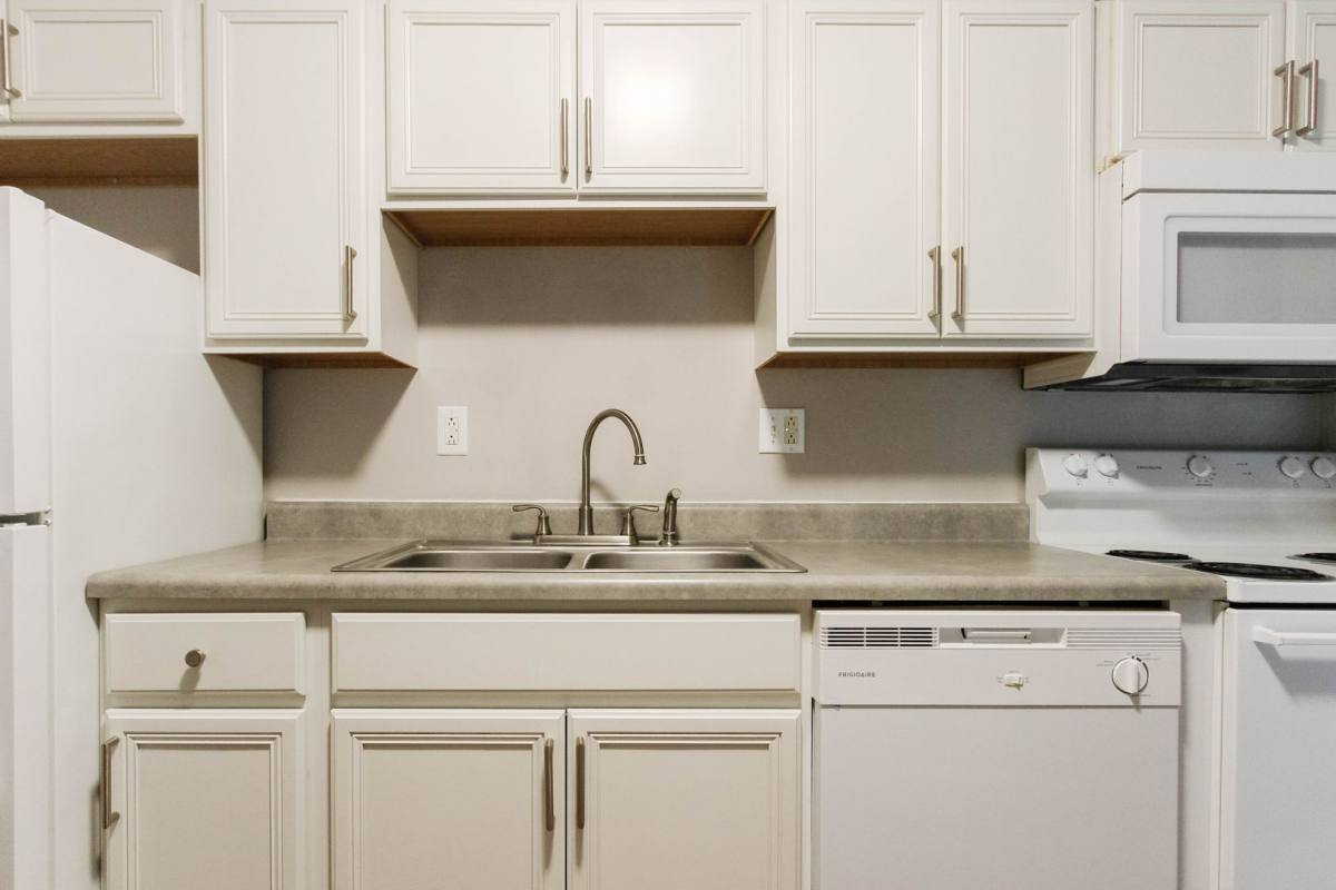 Apartment for rent at 1408 White River Blvd, Muncie, IN 47304