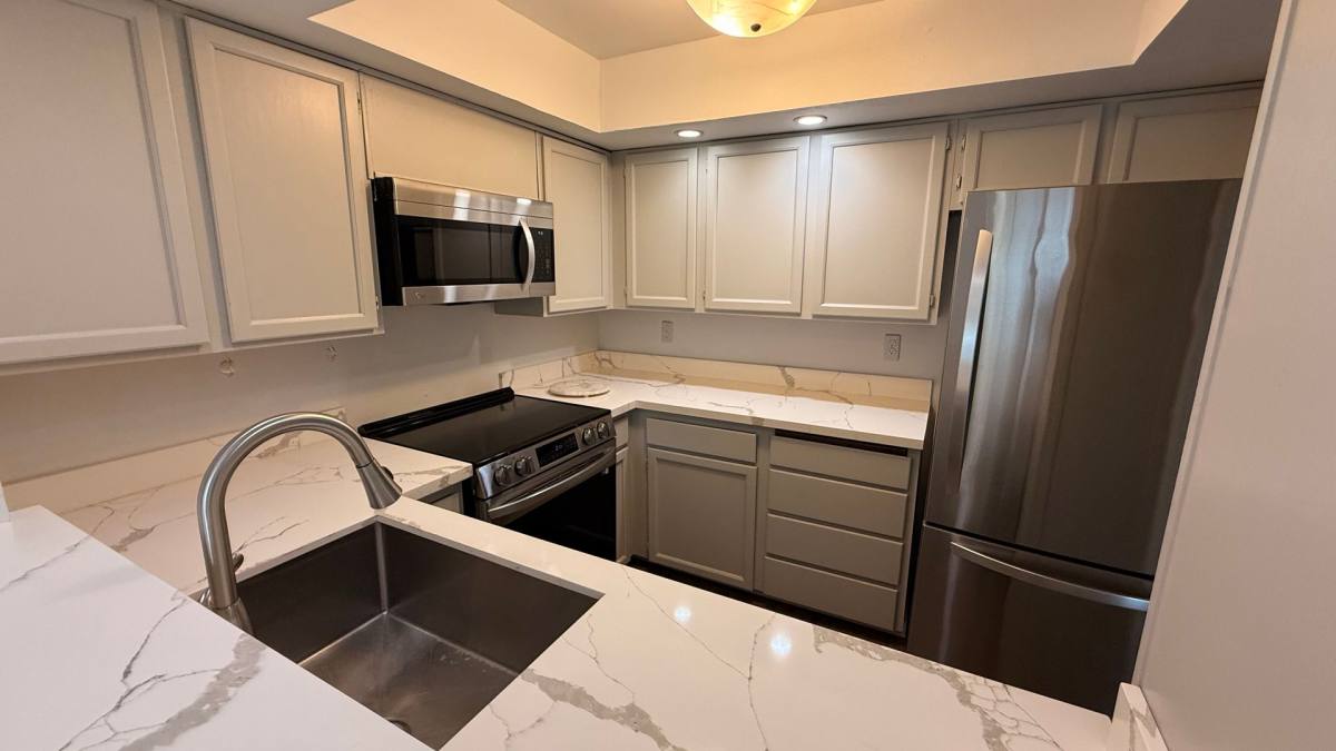 Condo for rent at 12904 126th Ct, NE, Kirkland, WA 98034