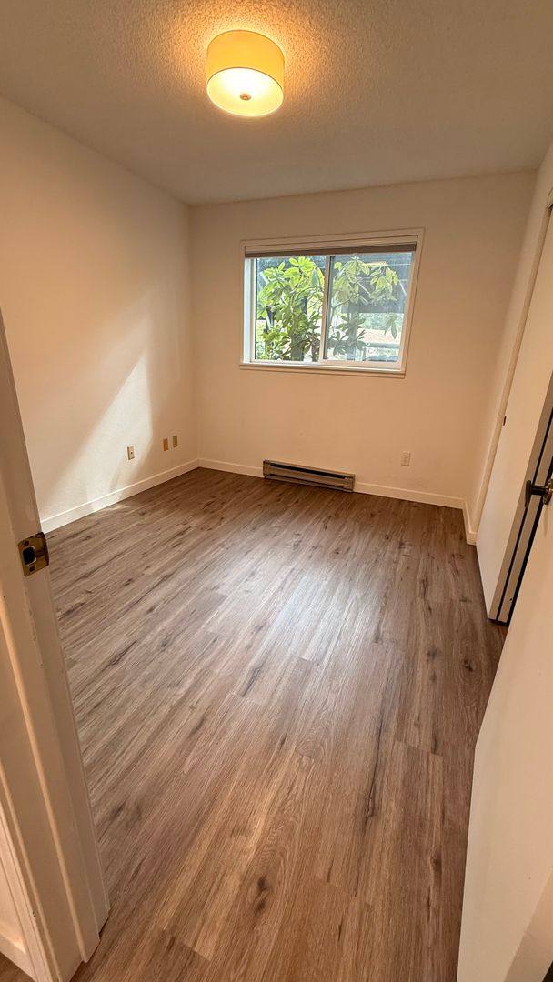 Condo for rent at 12904 126th Ct, NE, Kirkland, WA 98034
