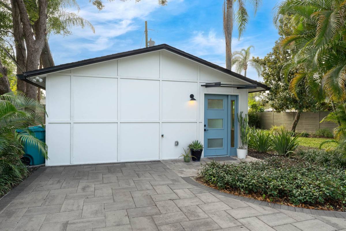 228 E Harding St, Orlando, FL 32806