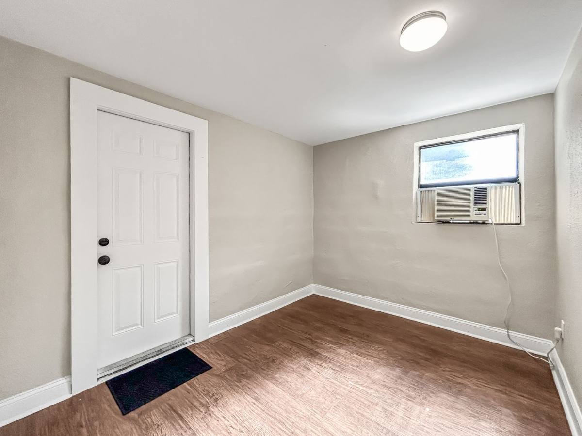 Apartment for rent at 1515 E 31st Ave, Tampa, FL 33610