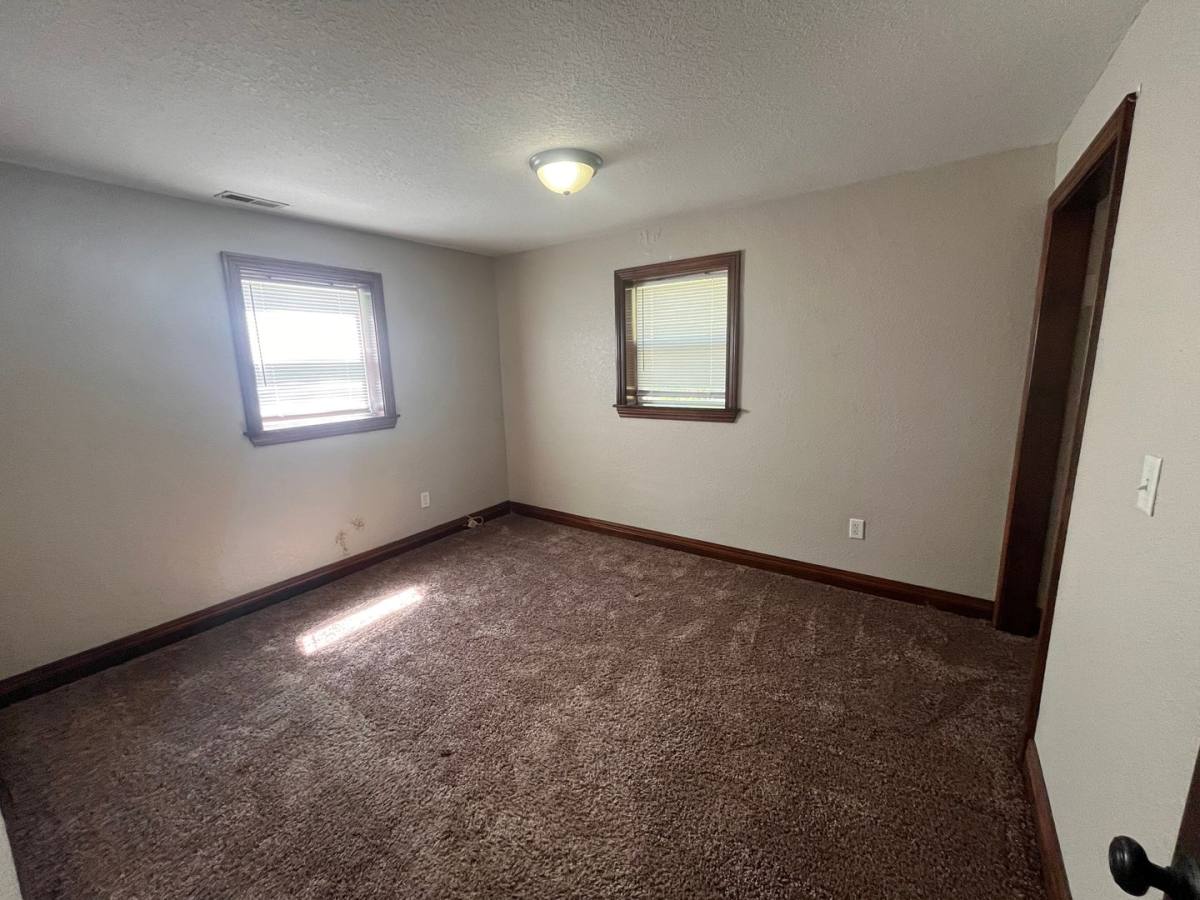 Apartment for rent at 5241 N Arkansas, Wichita, KS 67204